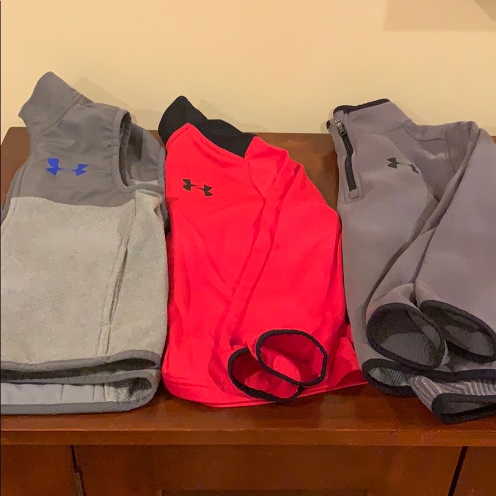 Lot of 3 UA boys XS outerwear